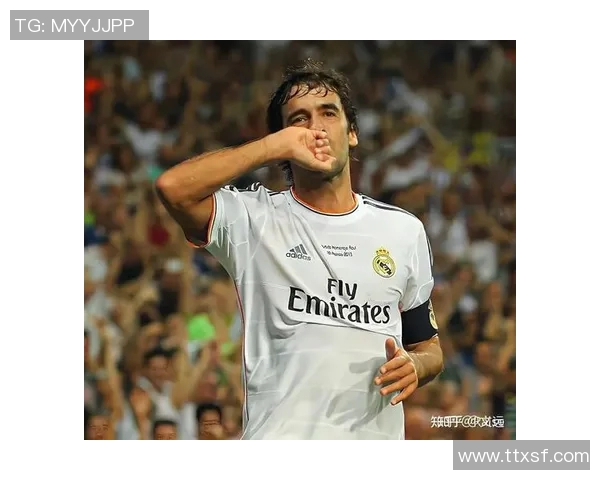 足球明星们的庆祝动作大汇总展现激情与个性之美